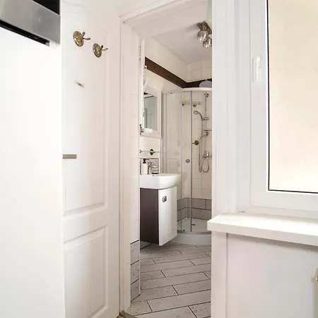 Totu Pulaskiego 8 דירה