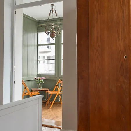 Totu Pulaskiego 8 דירה *