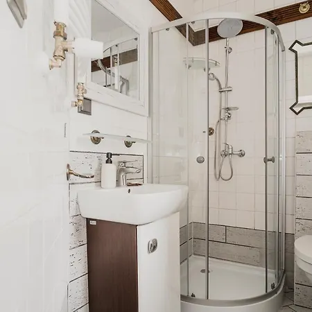 Totu Pulaskiego 8 דירה סופוט